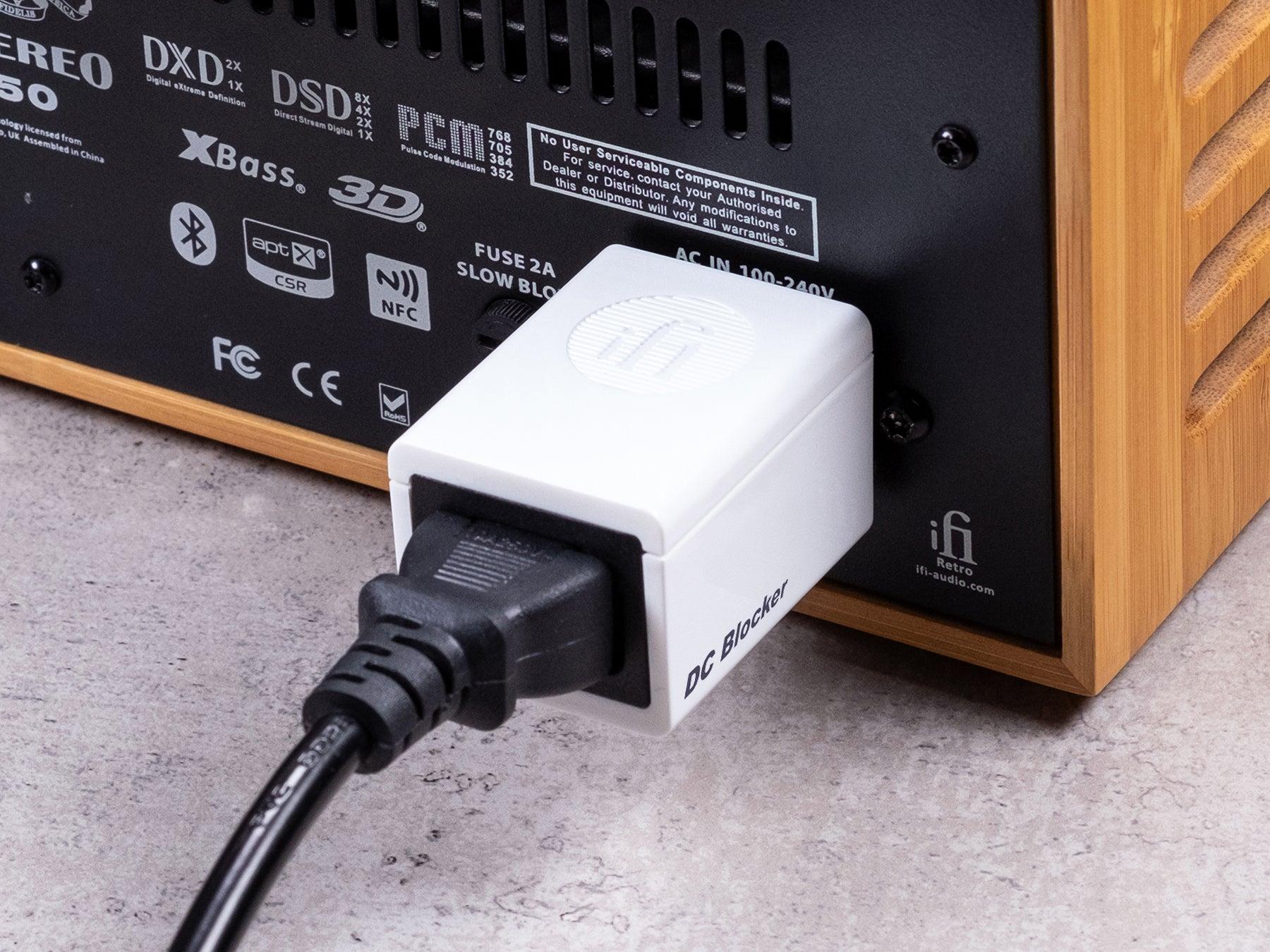 iFi audio DC Blocker - Reduces noisy transformer hum caused by DC on m